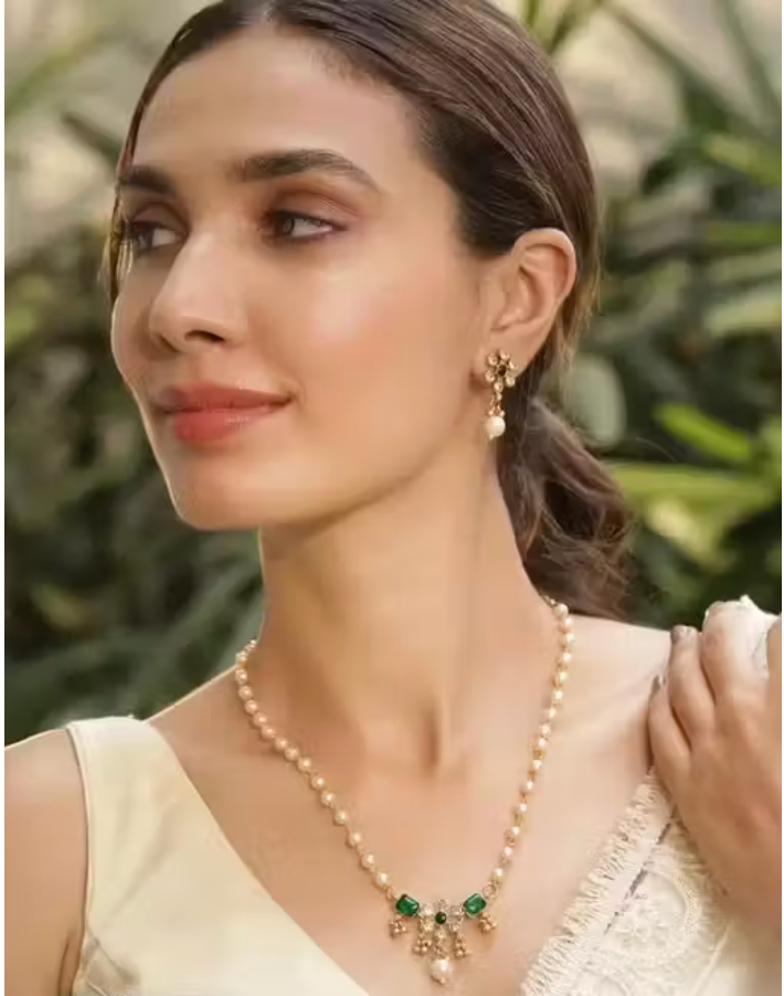 A Gold Plated PackOf 1 - Bangle & 3 - Ring & 1 Jewellery set For Women & Girls